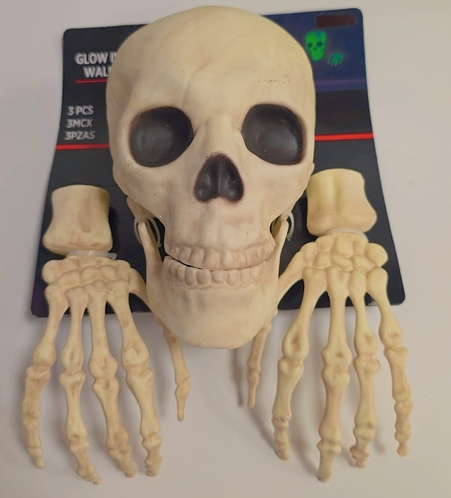 Glow in The Dark Wall Skeleton Party Decoration