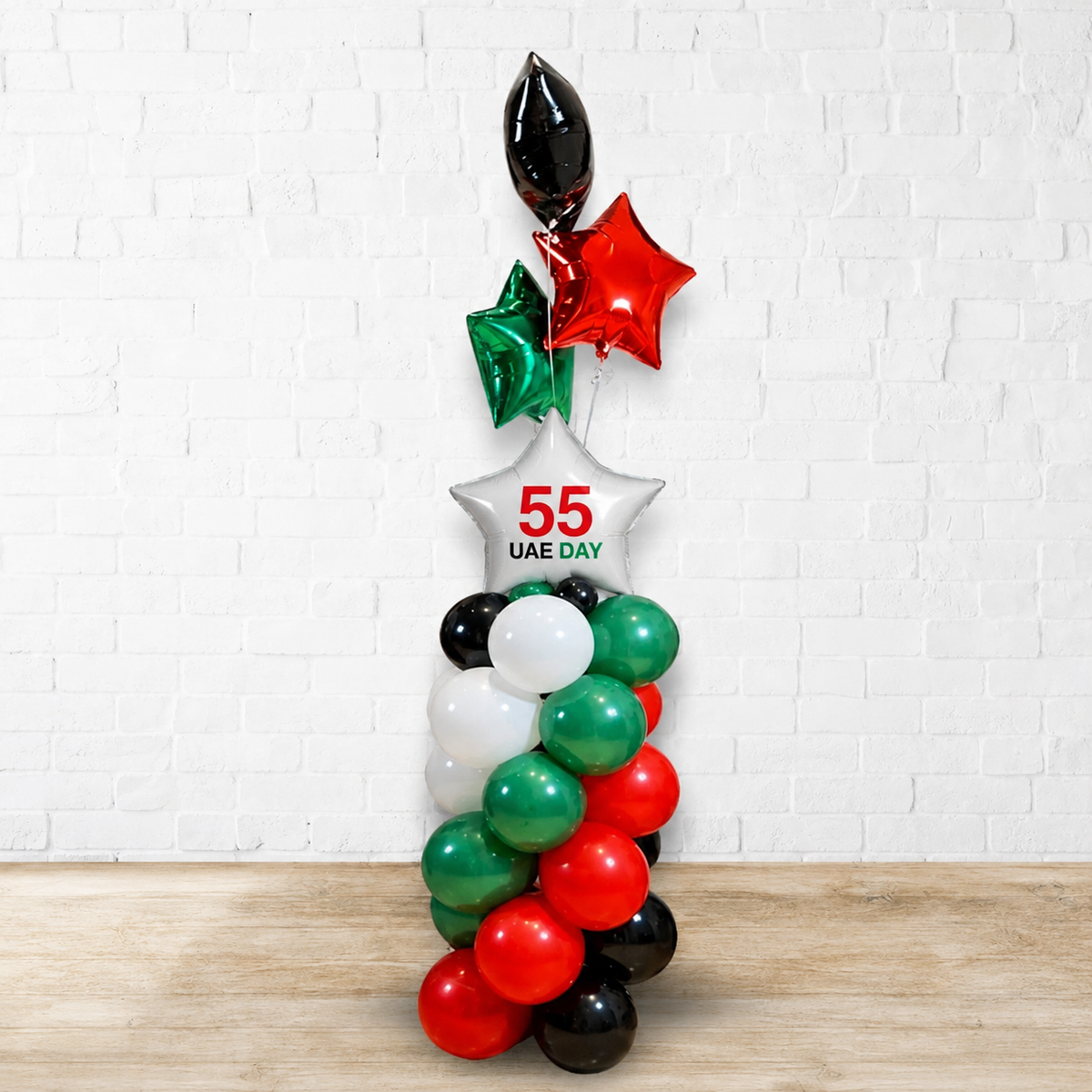 UAE National Day Balloon Pillar with 4pcs Star Foil as topper (White Star with 55 UAE TEXT)